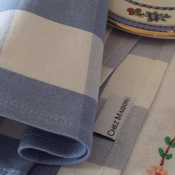 Casual/Smart Dining - Dinner Napkin 100% cotton in Cornflower Blue.